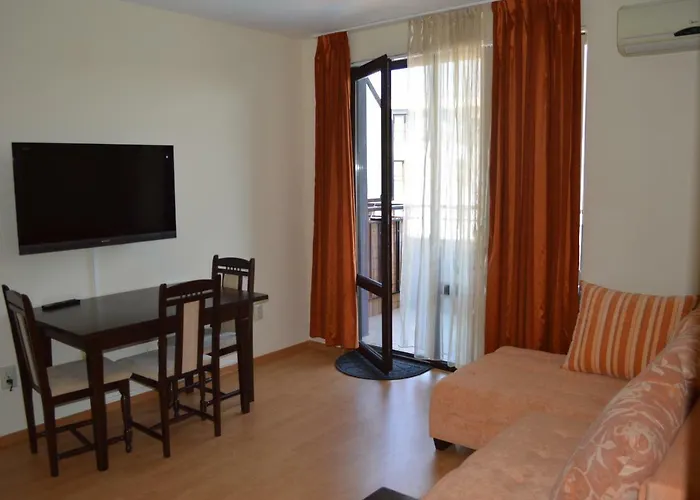 Complex Amphora Palace Hotel apartamentowy Złote Piaski