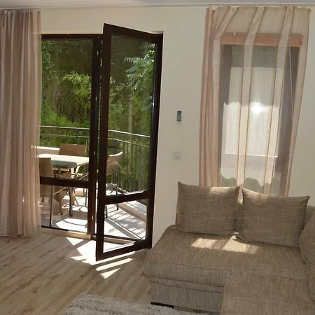 Complex Amphora Palace 3* Golden Sands