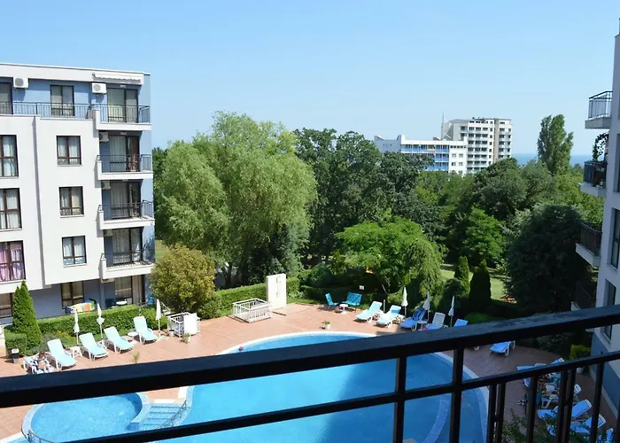 Complex Amphora Palace 3* Altın Kumlar